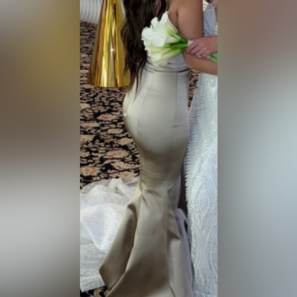 Beautiful classy dress! Was worn only once, gray size 36 Small - Picture 2 of 5